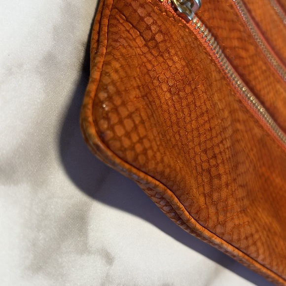 Rebecca Minkoff suede leather Crossbody bag. Burnt orange - Picture 4 of 5